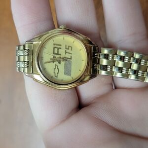 Gold Classic Dress Watch with Metal Link Bracelet
